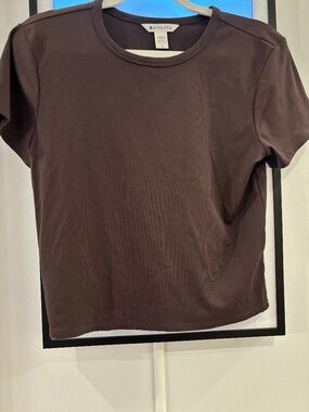 Athleta Ribbed Signature Cropped T-Shirt, Size L, Brown